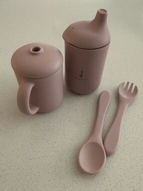 Baby silicone cups and utensils